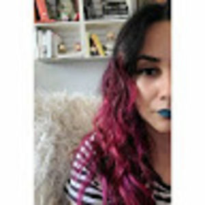 Meet your Posher, Cassandra